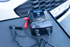 AEG Batterieladegerät LD6