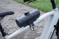 Bike Safe Fahrradbox (smart, zum sicheren Verstauen von Wertgegenständen, integriertes Zahlenschloss (3-Fach-Kombination), Maße: 234 x 89 x 76 mm (BxHxT), Farbe: schwarz