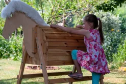 dobar Großes Spielpferd aus Holz - versch. Ausführungen