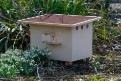 dobar Hummelnistkasten mit Füllmaterial