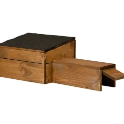 dobar Igelhaus mit schwarzem Bitumendach und Rattenklappe