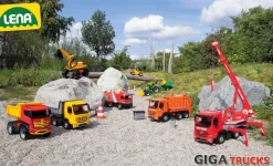 GIGA TRUCKS Aufsitz-Bagger