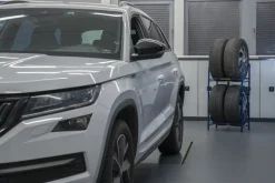 GOODYEAR Reifenregal für 4 Reifen
