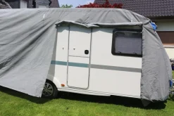 HC Outdoor Wohnwagen Abdeckplane Größe L 610 x 250 x 220 cm