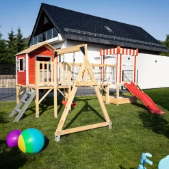 HOME DELUXE Spielpark inkl. Schaukel und Rutsche WUNDERLAND Rot - 555 x 340 cm