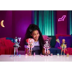 Mattel JBG78 - Monster High - Scary Sweet Birthday – Tortenset mit Clawdeen Wolf Puppe, über 20 Zubehörteile