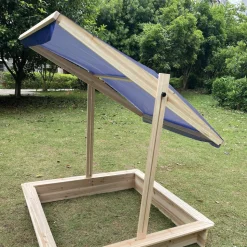 NYVI Sandkasten mit verstellbarem Sonnenschutz 126x118,5x115 cm - Holz - Schutz vor Verunreinigungen, Outdoor Spielkasten