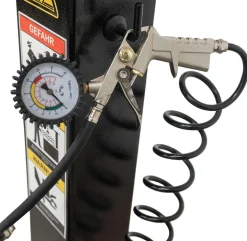 PKW Reifenmontiermaschine 1021 und Radwuchtmaschine