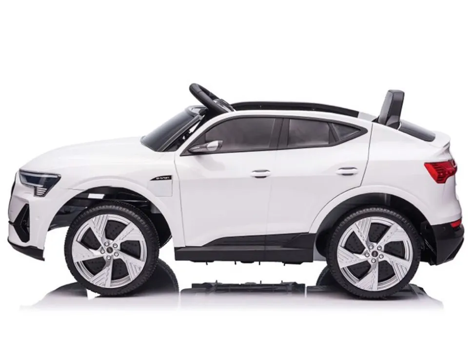 TPFLiving Elektro-Kinderauto Audi e-tron rot