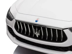 TPFLiving Elektro-Kinderauto Maserati Ghibli weiß