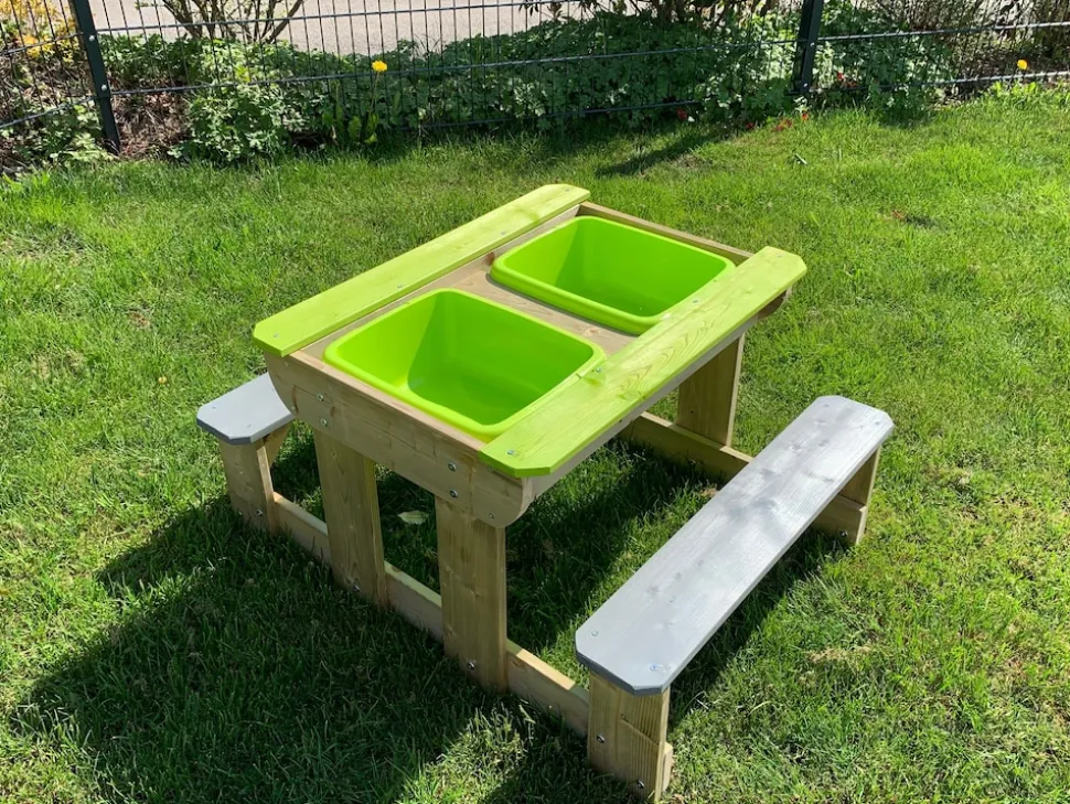 Wendi Toys Sand Wasser Picknick Tisch inkl. Bänken Wannen